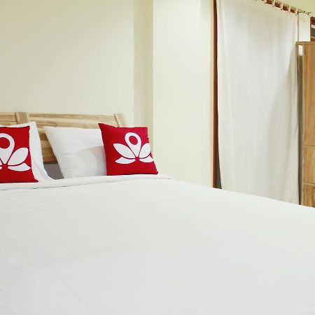 Zen Rooms Cassa Dua Pasteur Bandung Exterior photo